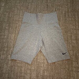 Nike Women's Sportswear Essential High Waisted 8" Biker Shorts Gray Size S